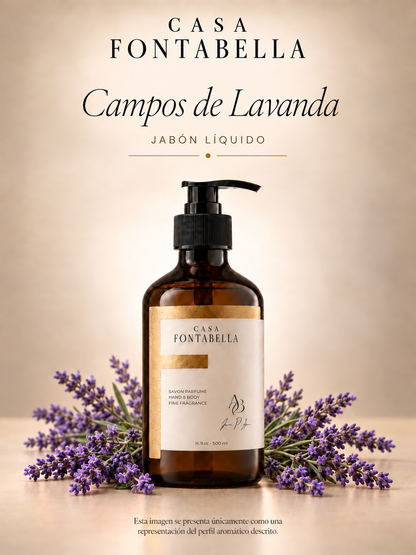 Jabón Campos de Lavanda de Casa Fontabella, botella ámbar de 500 ml junto a los elementos de su aroma: Lavanda fresca de campo, herbal y fondo amaderado.